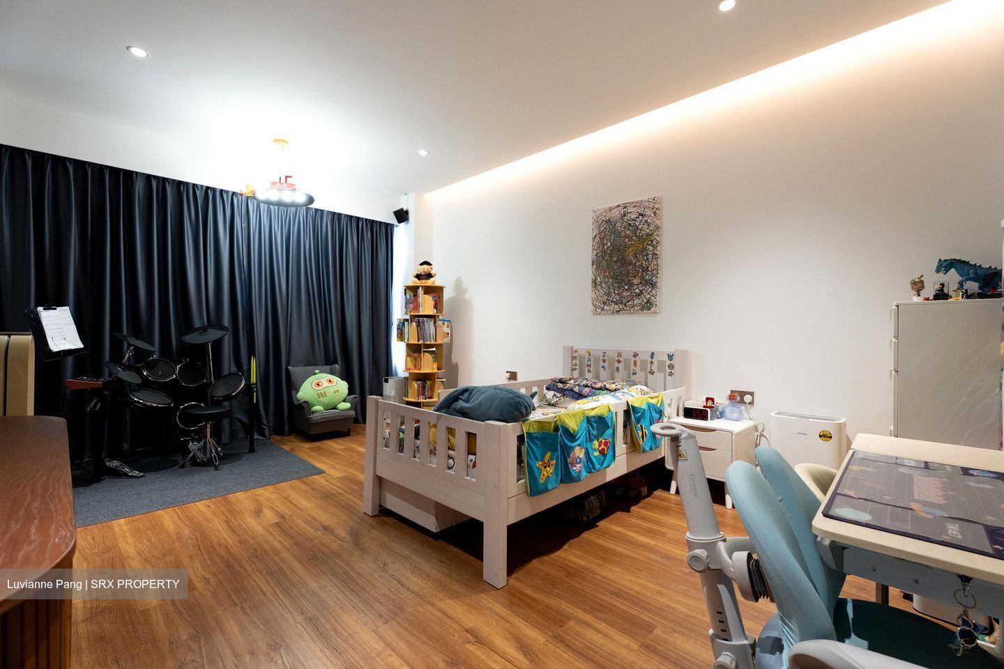 West Coast Walk (D5), Terrace #504163421